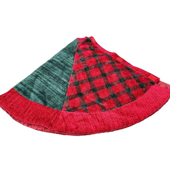 Christmas Tree Skirt Patchwork Design Red & Green Plaid Chenille Quilted Backing - Picture 1 of 7